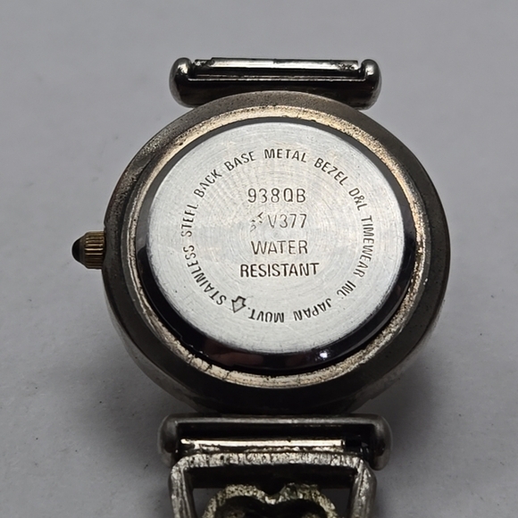 Womens Wrangler Heart Two Tone Quartz Watch With Stretch Band New Battery - Picture 9 of 10